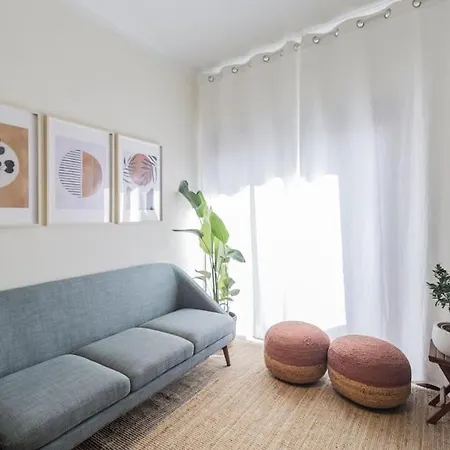 Comfy In Center